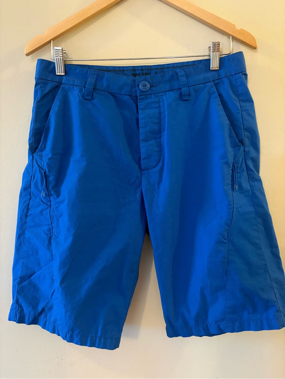 Armani Exchange Electric Blue Flat Front Men's Shorts, Sz 31.